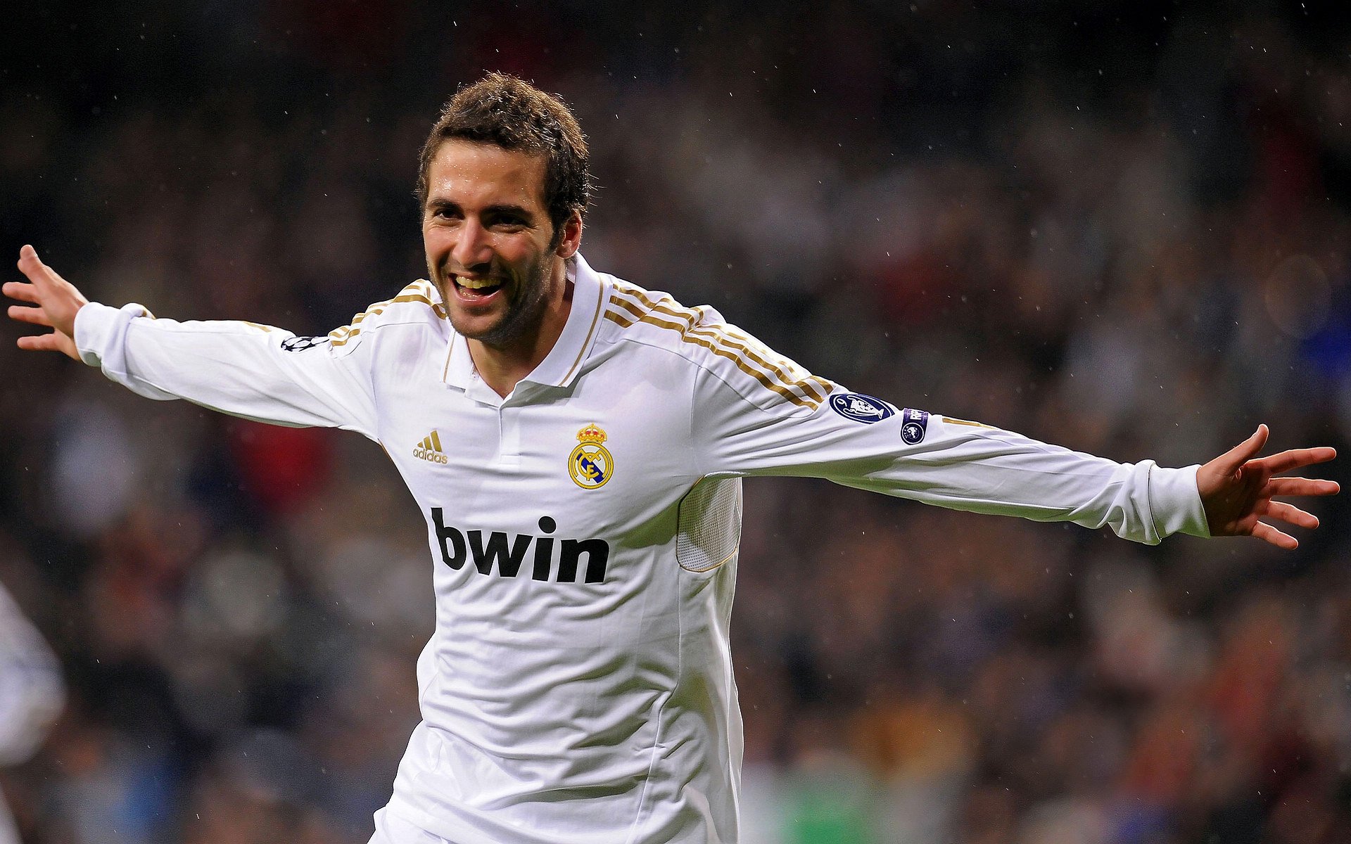 蓝桥风暴眼,奥斯梅恩单点爆破,新西兰战术如何绞杀切尔西?